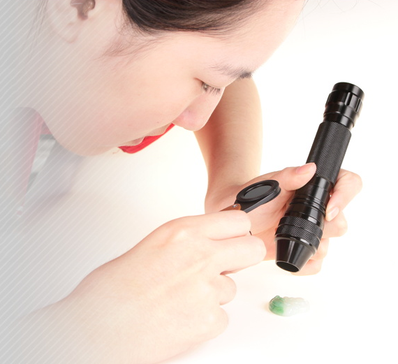 手電筒照玉石_照玉石手電 手電筒照玉石_照玉石手電